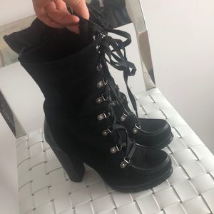 Charles David Black Lace Front Zip Booties, 9.5us